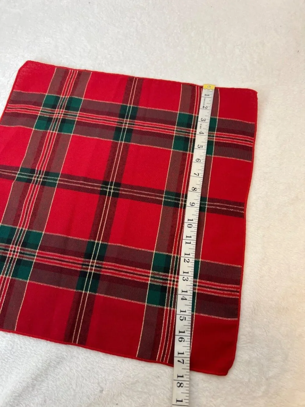 Home Collection Red Plaid Christmas Tablecloth & 8 Napkin Set 60 X 84 Tradition